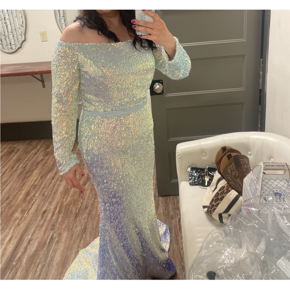 REVENGE DRESS - Picture 2 of 2